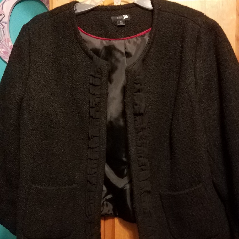 Short jacket